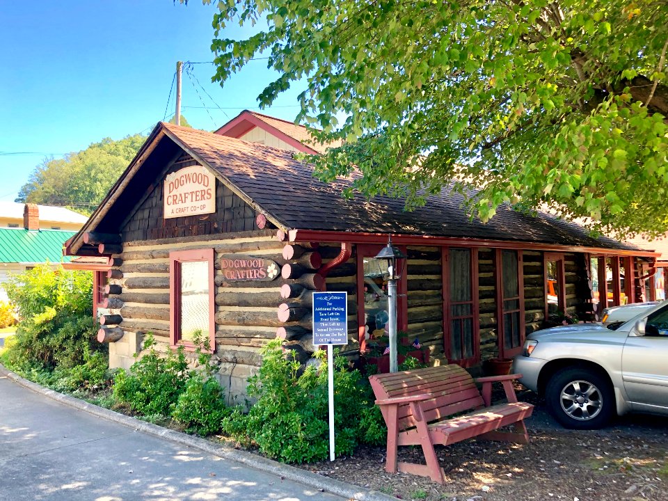 Dogwood Crafters, Dillsboro, NC 