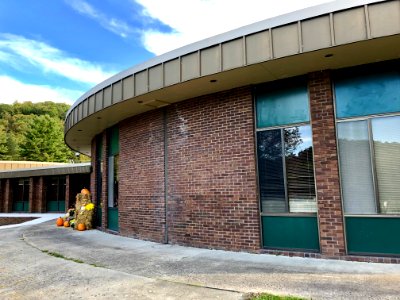Blue Ridge School, Glenville, NC 