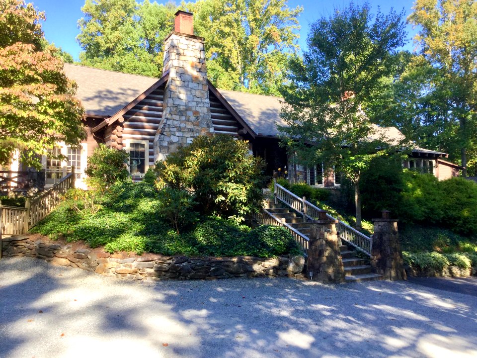 Snowbird Mountain Lodge, Robbinsville, NC 
