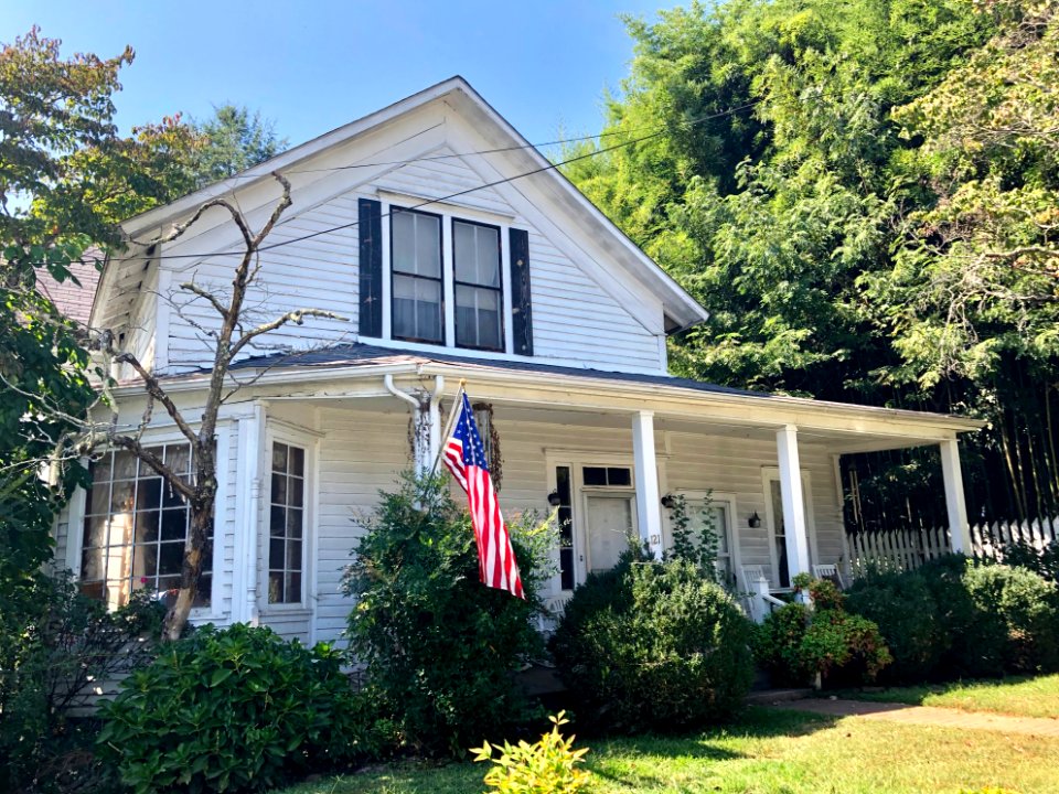 McCoy-Queen House, Dillsboro, NC 