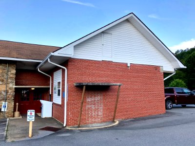 Old Maggie Valley Elementary School (Maggie Valley Town Ha… 