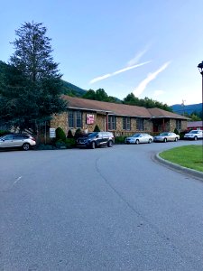 Old Maggie Valley Elementary School (Maggie Valley Town Ha… 
