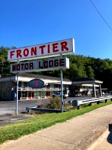 Frontier Motor Lodge, Cherokee, NC photo