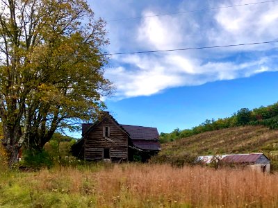 Abandoned Farmhouse, Cullowhee Mountain Road, Erastus, NC 