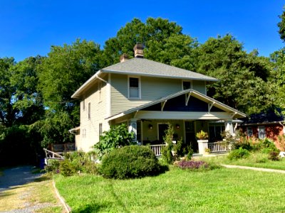 Club Boulevard, Watts-Hillandale, Durham, NC 