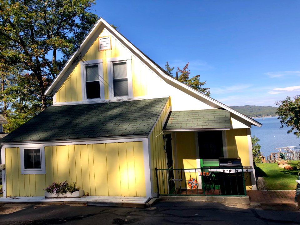 Webster Avenue, Webster Lake, Franklin, NH 