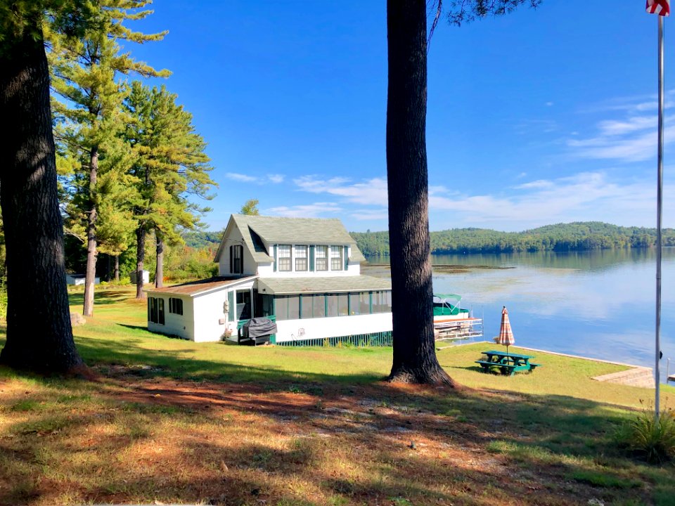 Lakeshore Drive, Webster Lake, Franklin, NH 