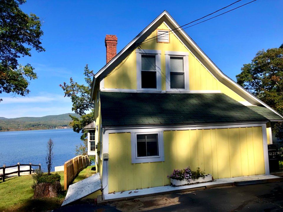 Webster Avenue, Webster Lake, Franklin, NH 