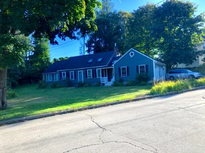 Horseshoe Pond Lane, Concord, NH 
