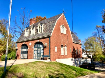 Cincinnati Fire Department Station 7, Mount Washington, Ci… 