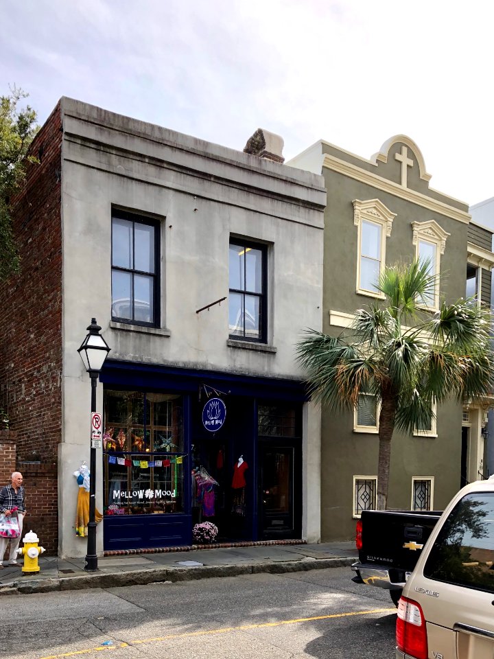 Hassell Street, Charleston, SC 