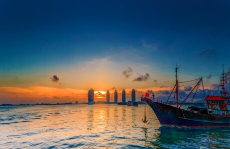Phoenix island sanya blue island