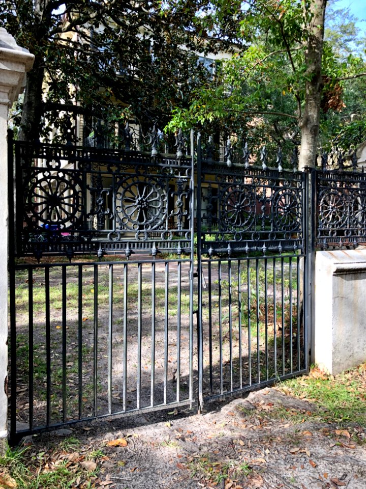 Gate, Knox Lesesne House, College of Charleston, Harleston… 