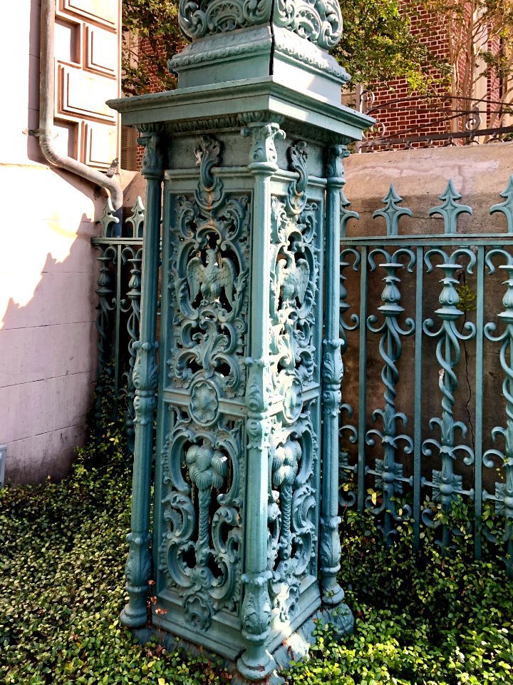 Iron Porch Column, Governor John Rutledge House, Broad Str… 