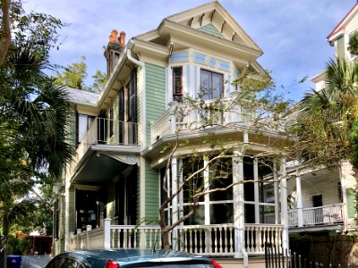 Vanderhorst Street, Radcliffeborough, Charleston, SC 