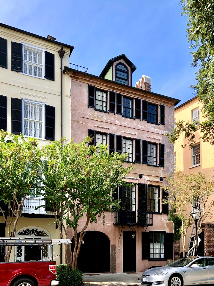 Rainbow Row, South of Broad, Charleston, SC 