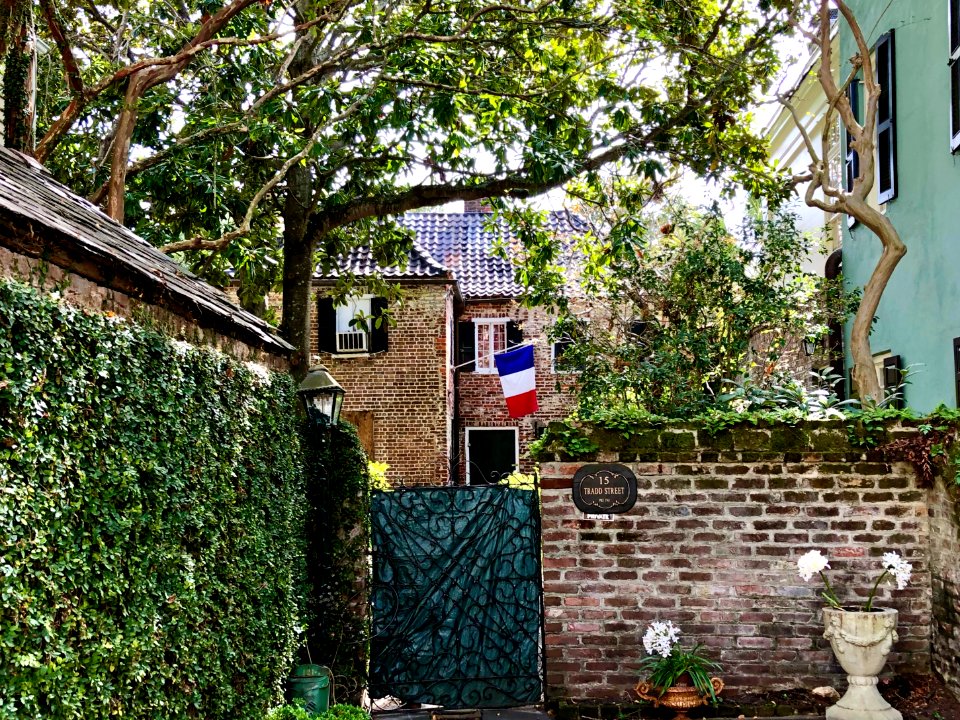 Courtyard House, Tradd Street, South of Broad, Charleston,… 