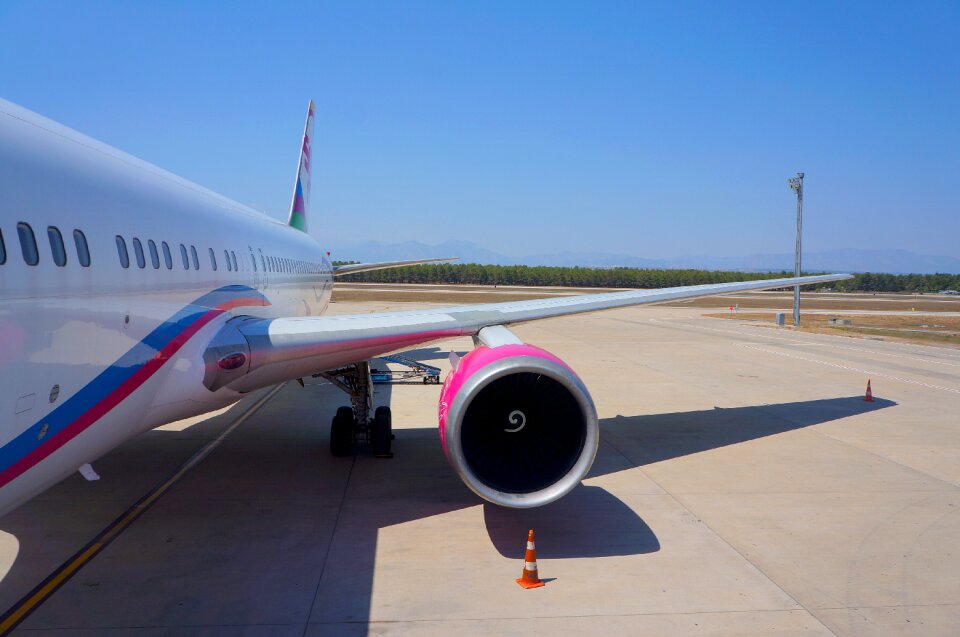 Boeing airport air transport