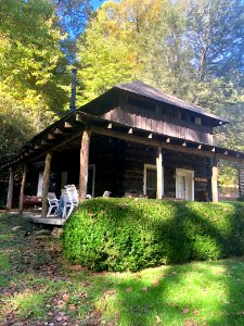 Damascus Cabin (Caretaker's Cabin), E. M. Backus Lodge (Ca… 