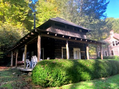 Damascus Cabin (Caretaker's Cabin), E. M. Backus Lodge (Ca… 