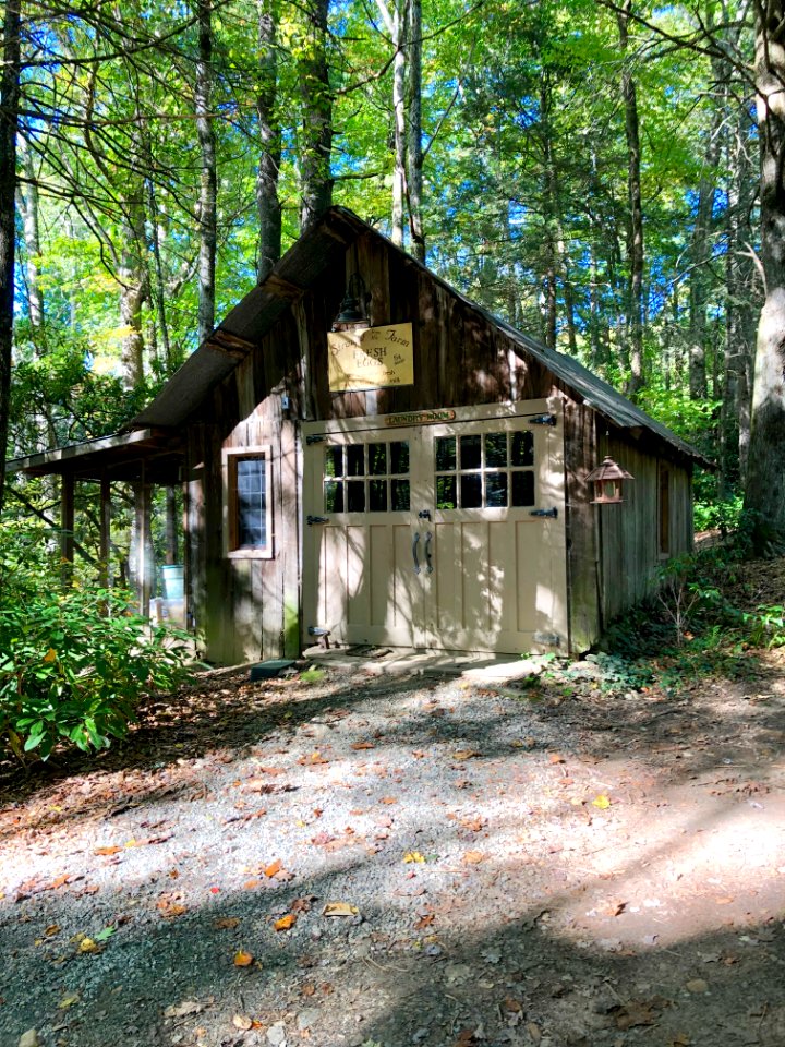 Outbuilding, E. M. Backus Lodge (Canaan Land), Lake Toxawa… 