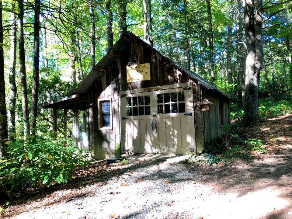 Outbuilding, E. M. Backus Lodge (Canaan Land), Lake Toxawa… 