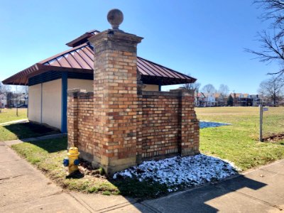 Corner Gatepost Wall, Beech Street, Norwood, OH 