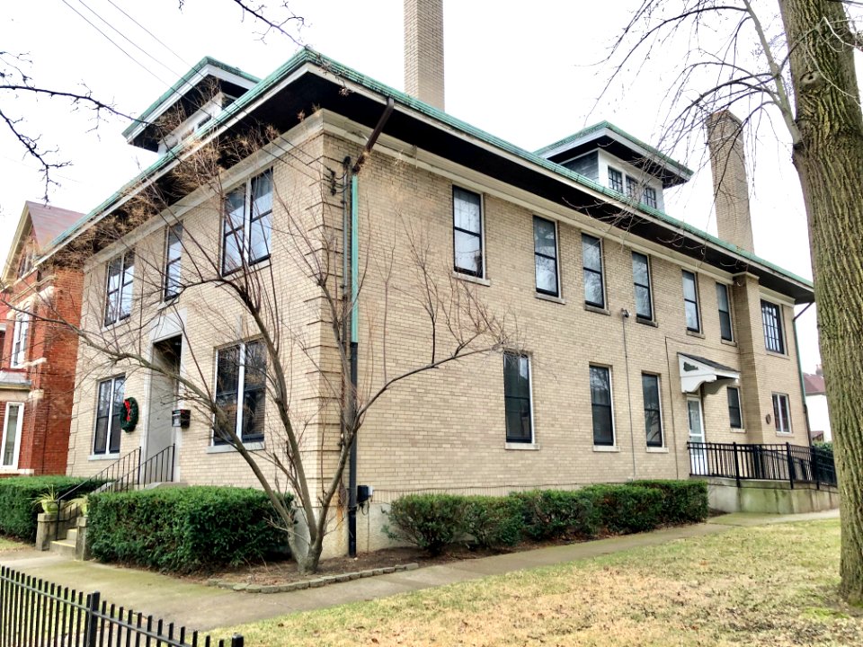 Convent, Sacred Heart Catholic Church, Bellevue, KY 