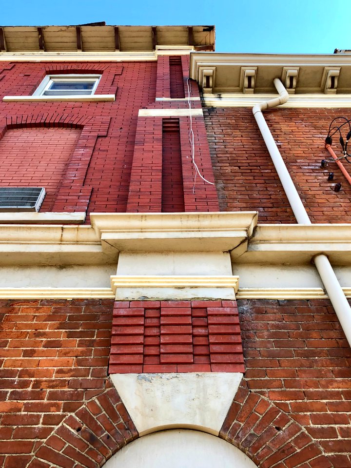 West Side Cafe Building, Buena Vista, Newport, KY 