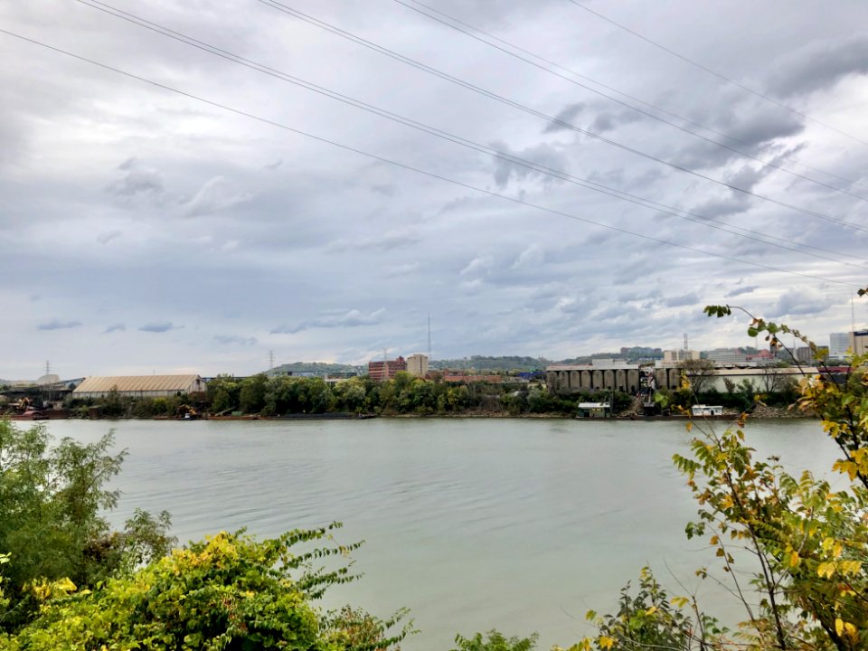 Cincinnati from Botany Hills, Covington, KY 
