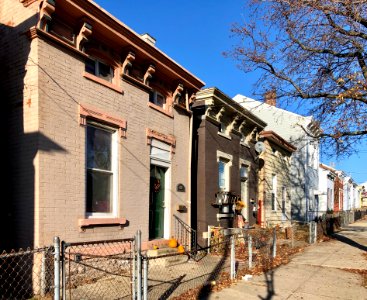 West 11th Street, Buena Vista, Newport, KY 