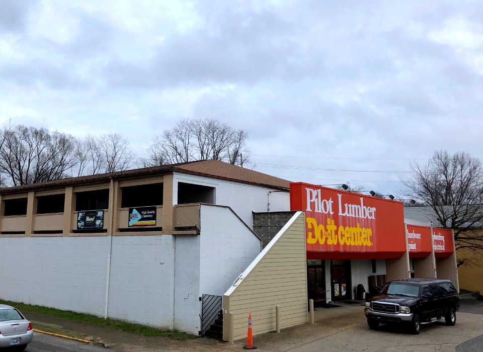 Do-It Best Hardware Store, Bellevue, KY 