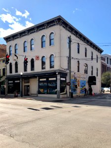 Madison Avenue, Covington, KY 