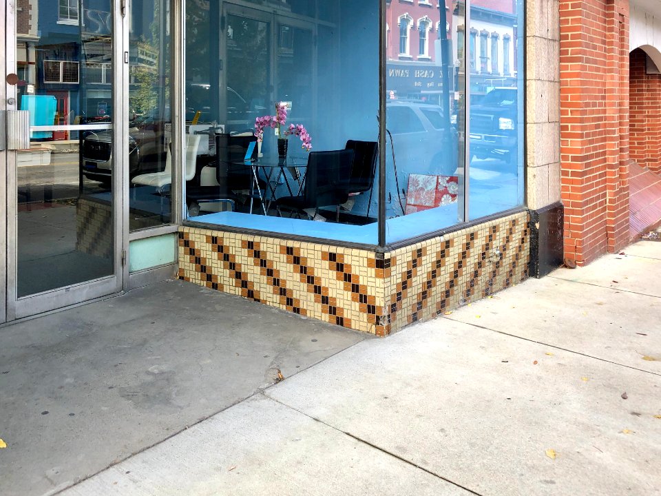 Sims Furniture Building, Madison Avenue and 8th Street, Co… 