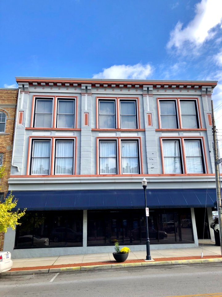 Madison Avenue, Covington, KY 