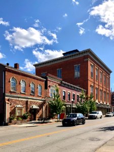 Madison Avenue, Covington, KY 