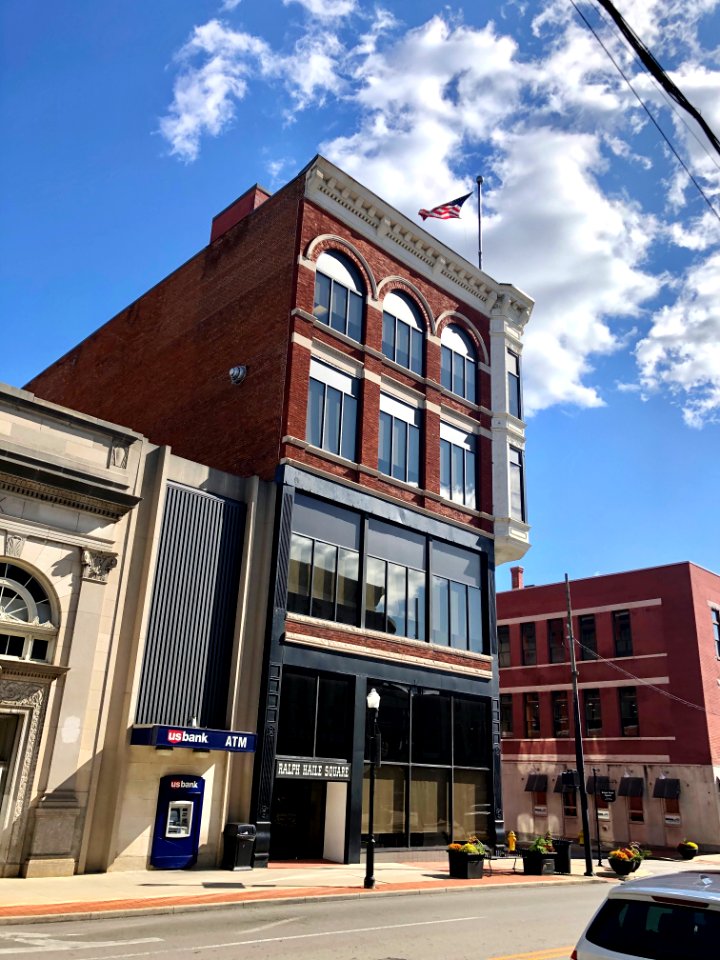 Eilerman's Department Store Building, Covington, KY 