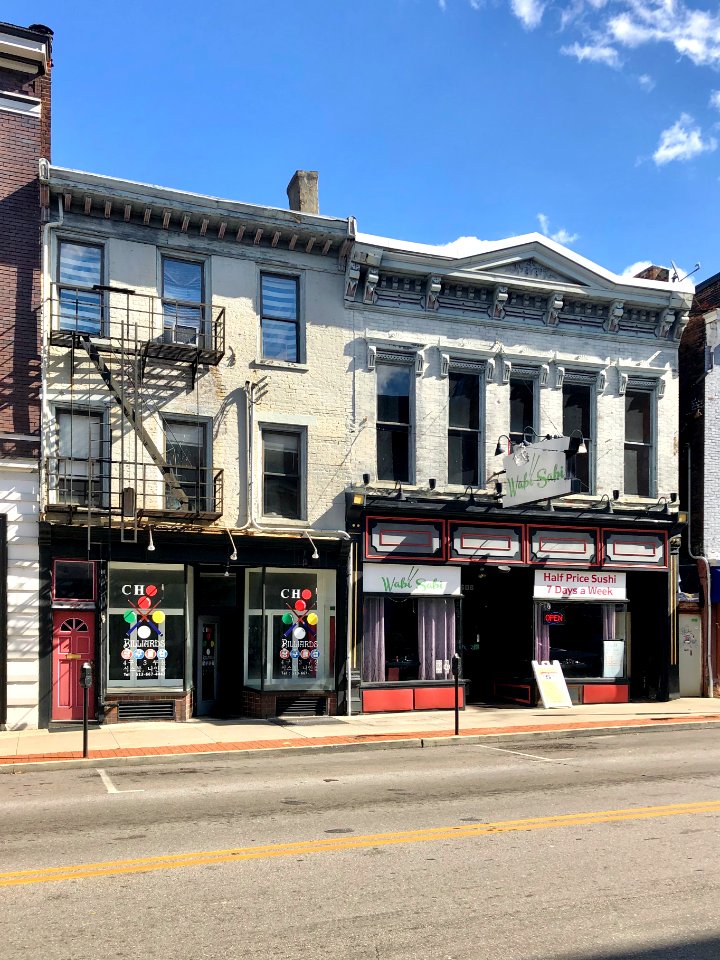 Madison Avenue, Covington, KY 