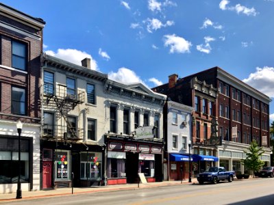 Madison Avenue, Covington, KY 