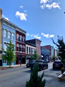 Madison Avenue, Covington, KY 