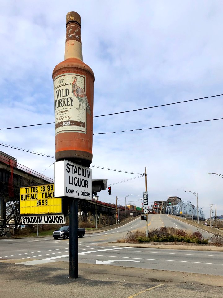 Stadium Liquor Sign, 4th Street, Covington, KY 