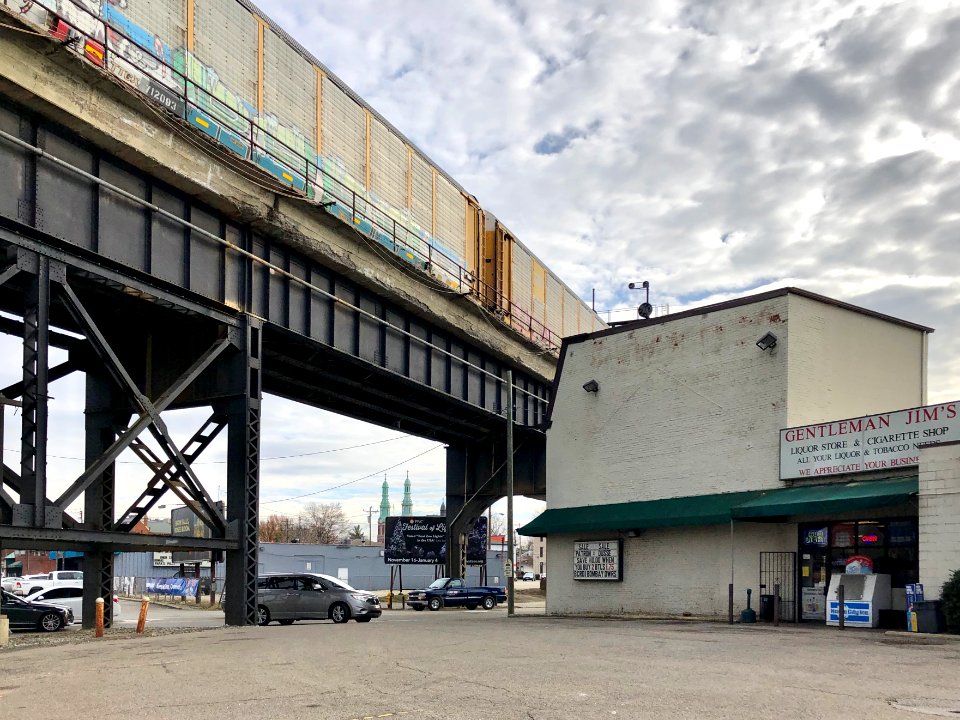 Approach to the C&O Railroad Bridge, Covington, KY 