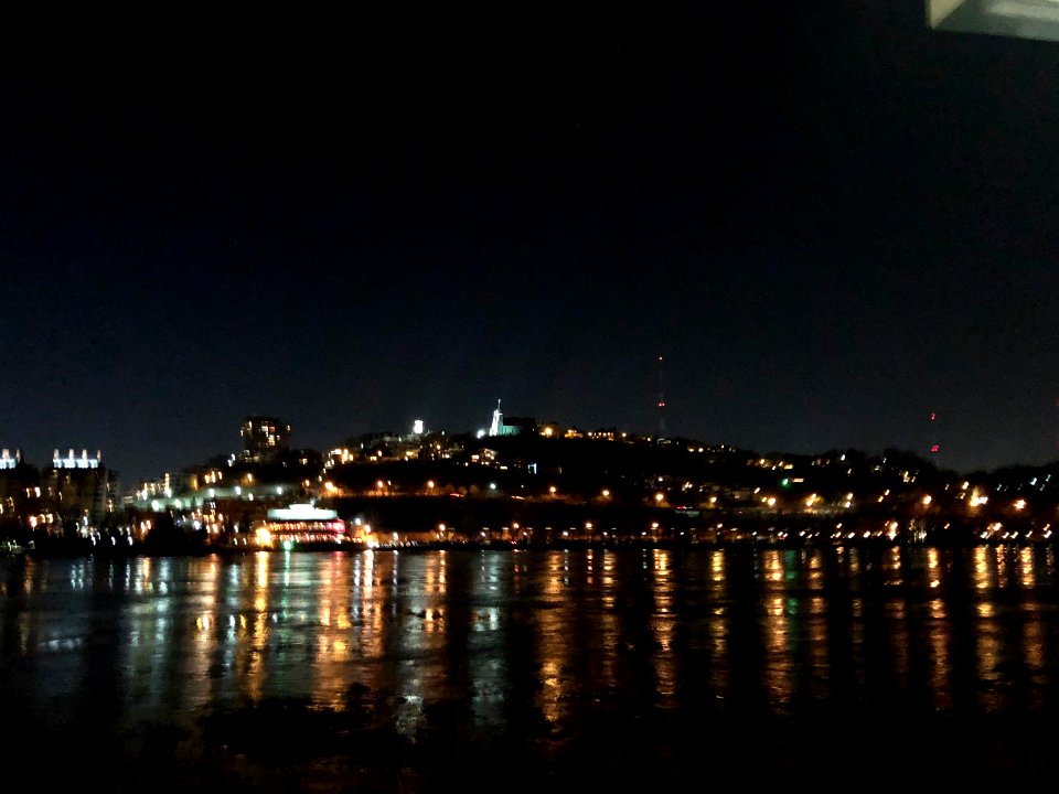 Cincinnati Skyline from The Chart House in Newport, KY 