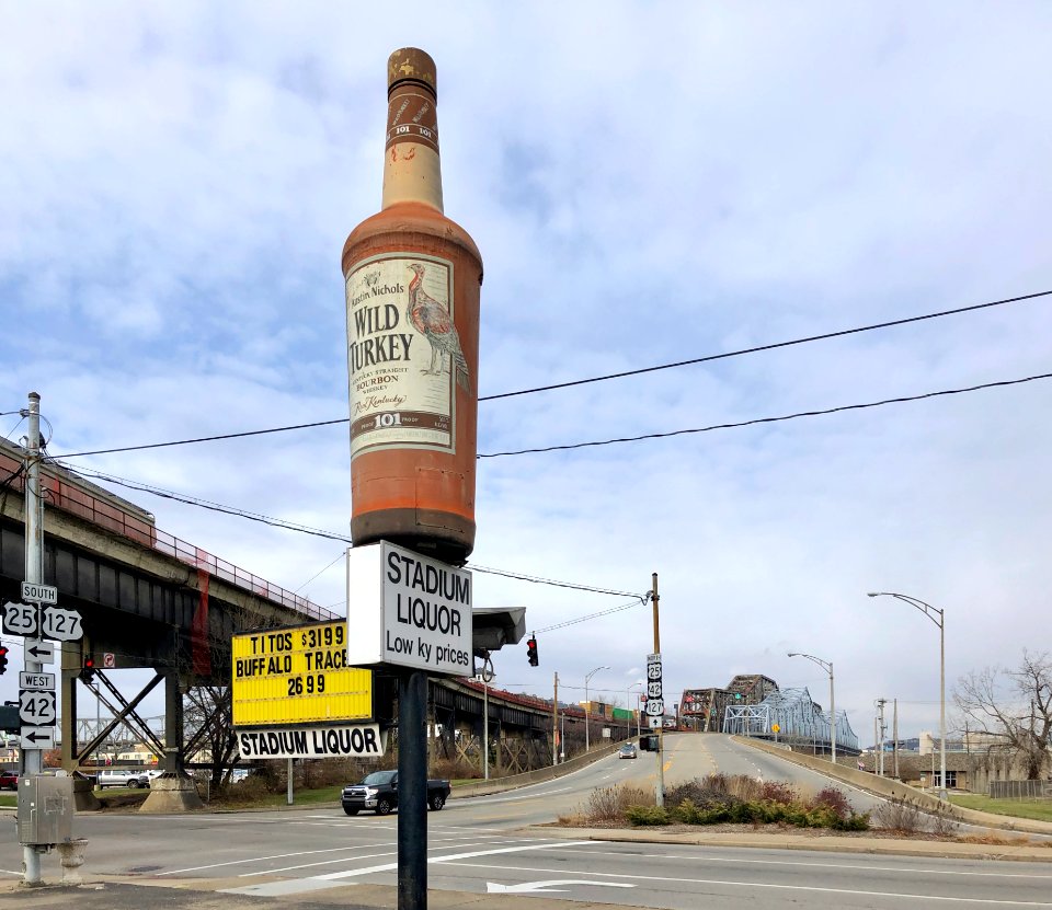Stadium Liquor Sign, 4th Street, Covington, KY 
