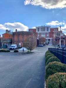 United States District Courthouse from Zieglers Way, Mutte… 