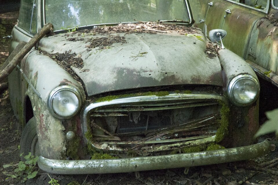 Rust stainless karre junkyard