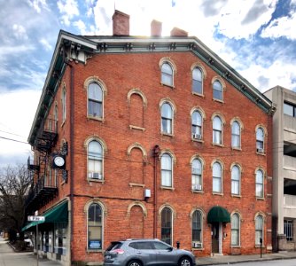 Covington Brewery Building, Scott Boulevard, Covington, KY… 
