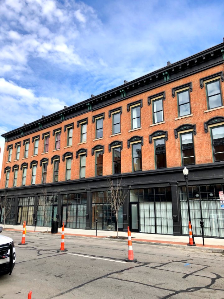 Boone Block, Scott Boulevard, Covington, KY 
