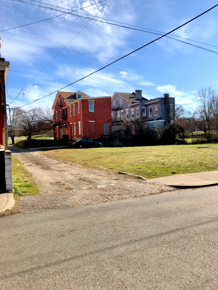 10th Street from 9th Street, Covington, KY 