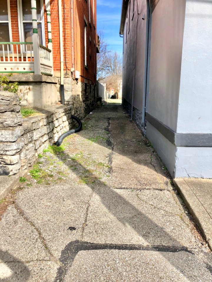 Scott Boulevard Alley, Eastside, Covington, KY 